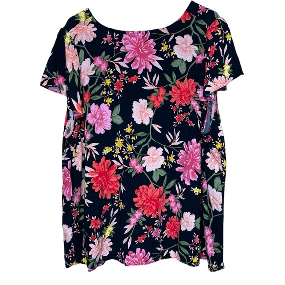 Old Navy Shirt Dark Floral Red Black Flutter Sleeve Top Woman 3X - Picture 2 of 6
